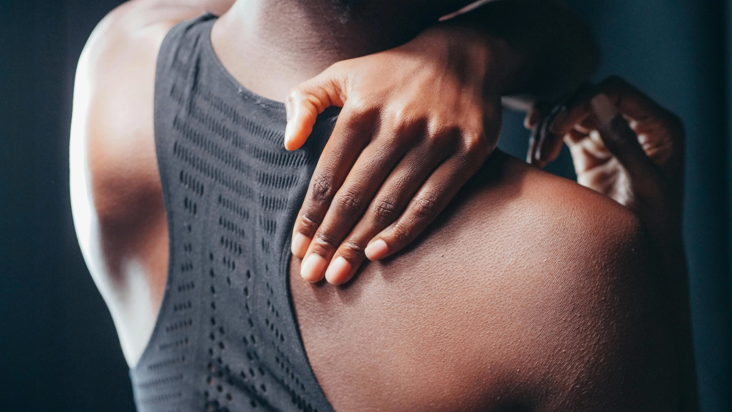 Praxis für Chiropraktik - Therapien und Behandlungs - Schulterschmerzen